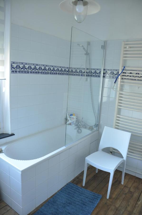 Bed and Breakfast La Pie Grieche Lucquy Exterior foto
